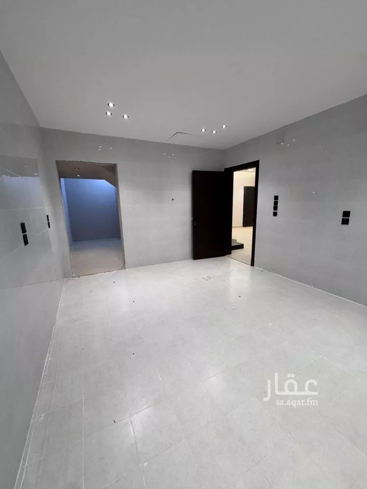 Villa for Sale in Riyadh Al Mahdiyah 22