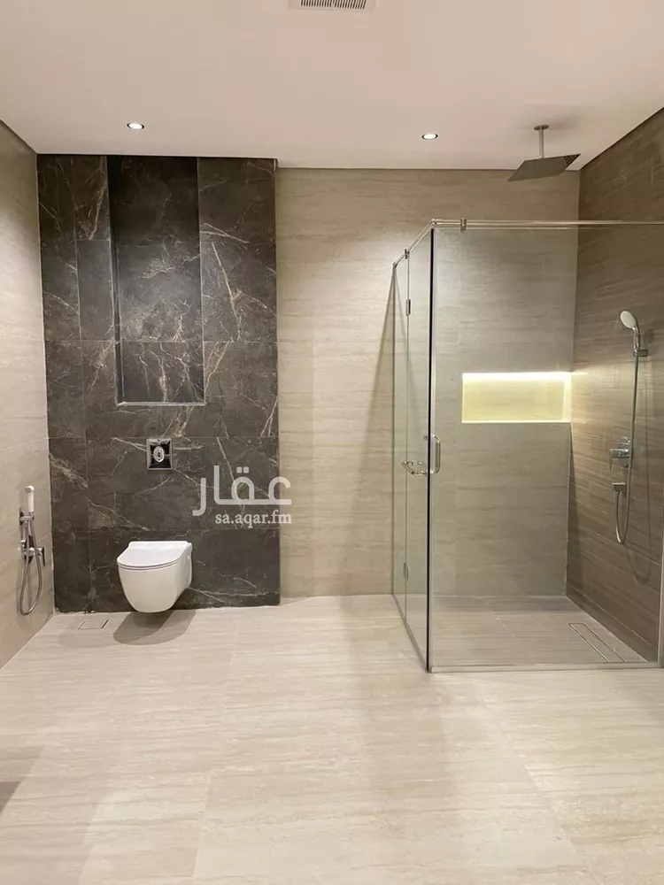 فيلا للبيع في شارع الدهناء, حي المهدية, مدينة الرياض, منطقة الرياض صورة 3