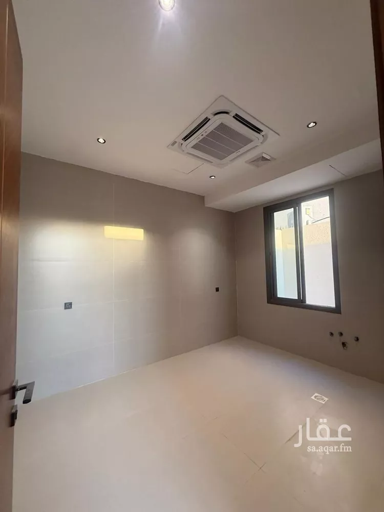 فيلا للبيع في شارع السيل الكبير, حي المهدية, مدينة الرياض, منطقة الرياض صورة 5