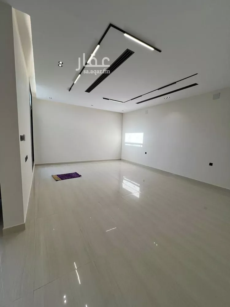 فيلا للبيع في شارع السيل الكبير, حي المهدية, مدينة الرياض, منطقة الرياض صورة 3