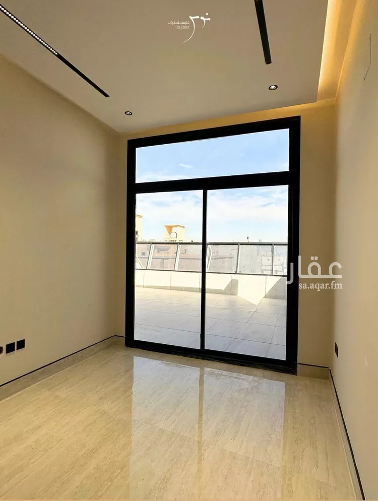 فيلا للبيع في شارع المظفر بن النموذج, حي المهدية, مدينة الرياض, منطقة الرياض 24