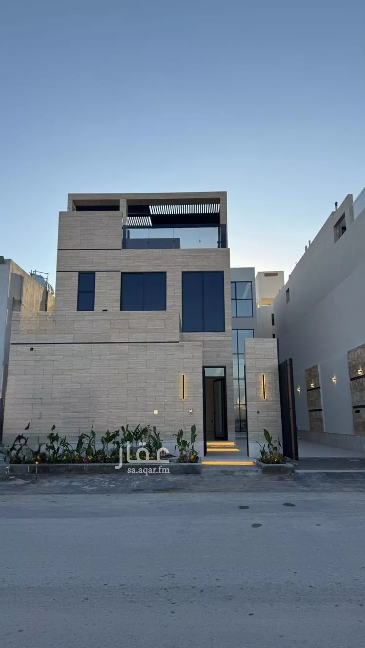 فيلا للبيع في شارع السيل الكبير, حي المهدية, مدينة الرياض, منطقة الرياض