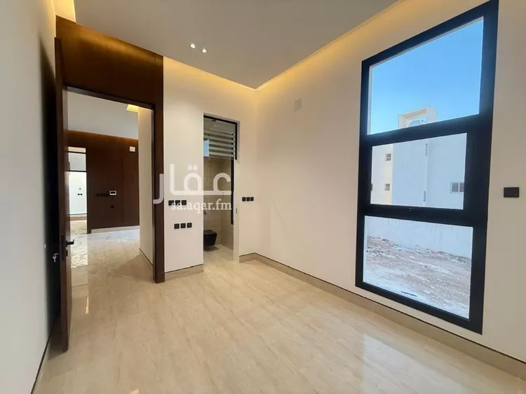 فيلا للبيع في شارع عمر بن عبدالقادر مفتي, حي المهدية, مدينة الرياض, منطقة الرياض صورة 2