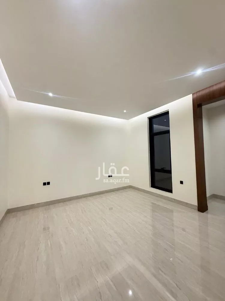 فيلا للبيع في شارع السيل الكبير, حي المهدية, مدينة الرياض, منطقة الرياض صورة 2