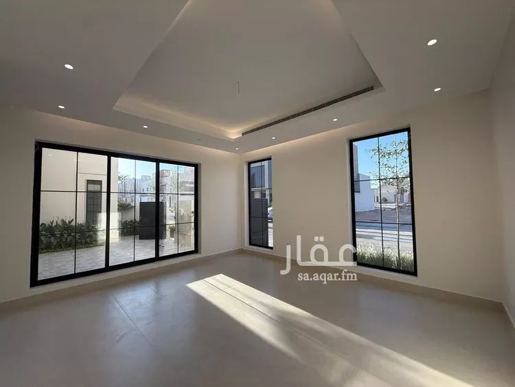 فيلا للبيع في شارع السيل الكبير, حي المهدية, مدينة الرياض, منطقة الرياض صورة 4