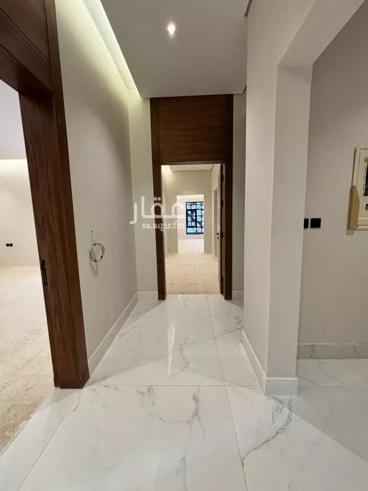 Villa for Sale in Riyadh Al Mahdiyah 16