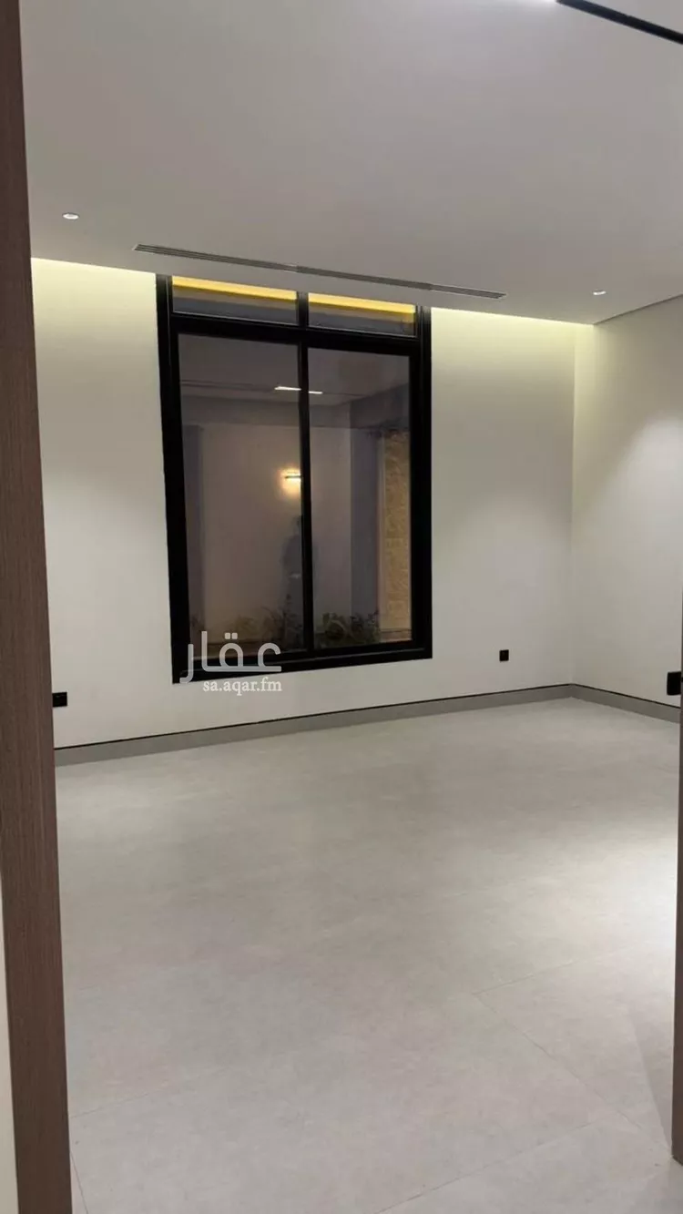 فيلا للبيع في شارع أحمد مفتي المكي الحنفي, حي المهدية, مدينة الرياض, منطقة الرياض صورة 5