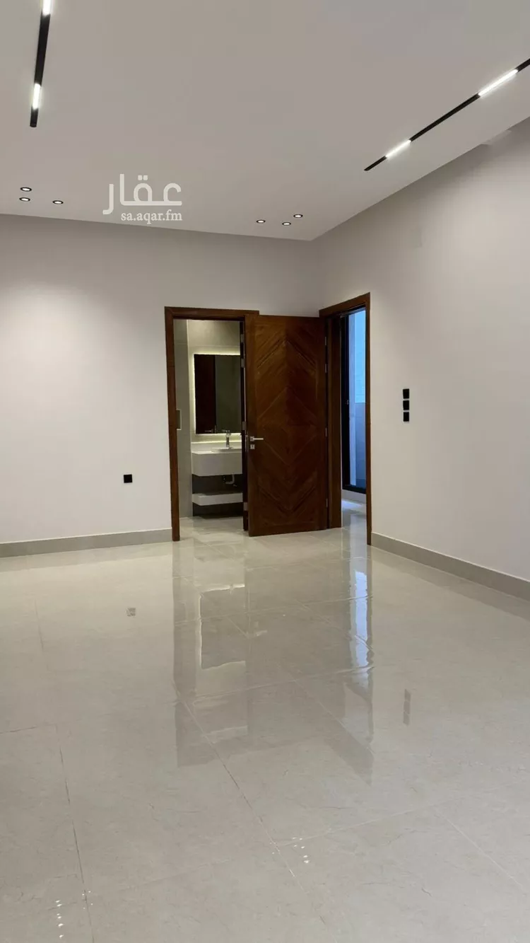 فيلا للبيع في شارع عفيف الدين الثقفي, حي المهدية, مدينة الرياض, منطقة الرياض 14