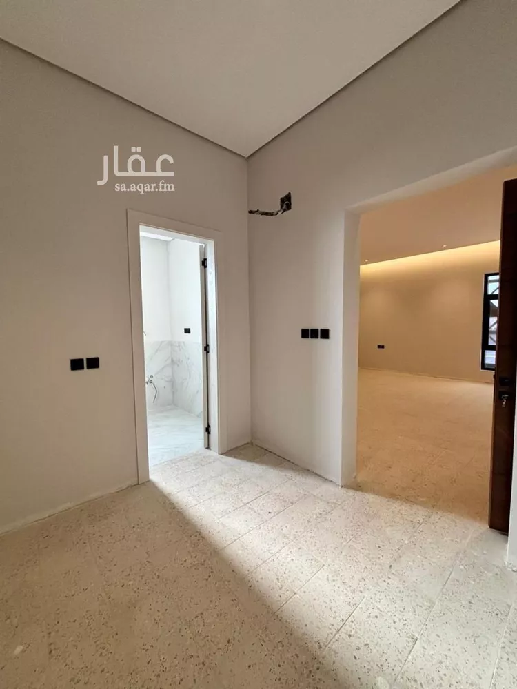 Villa for Sale in Riyadh Al Mahdiyah 17