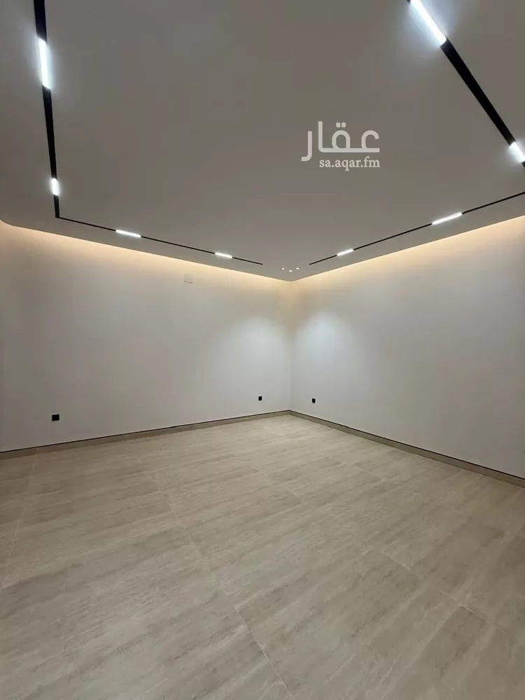 فيلا للبيع في شارع فؤاد محمد عمر توفيق, حي المهدية, مدينة الرياض, منطقة الرياض صورة 4