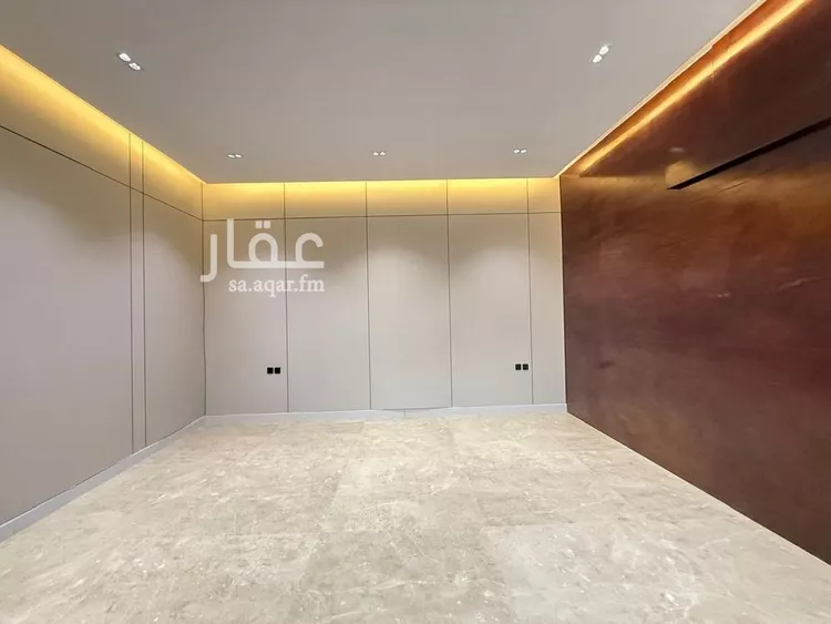 فيلا للبيع في شارع عفيف الدين الثقفي, حي المهدية, مدينة الرياض, منطقة الرياض صورة 2