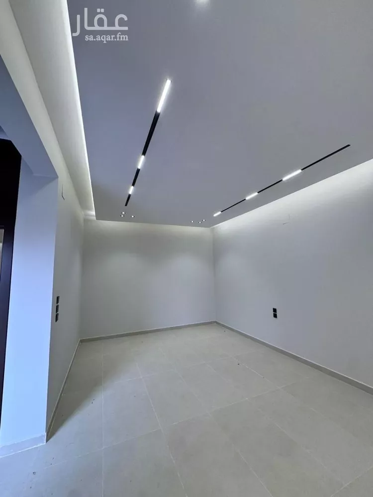 Villa for Sale in Riyadh Al Mahdiyah 18