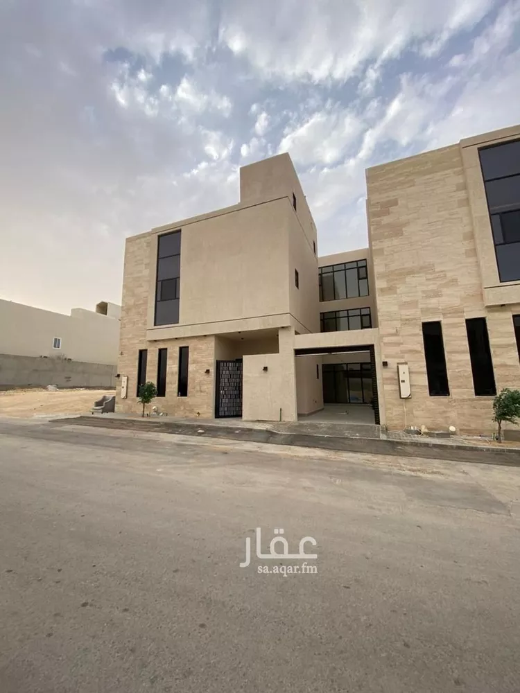 فيلا للبيع في شارع محمد بن هبة الله, حي المهدية, مدينة الرياض, منطقة الرياض