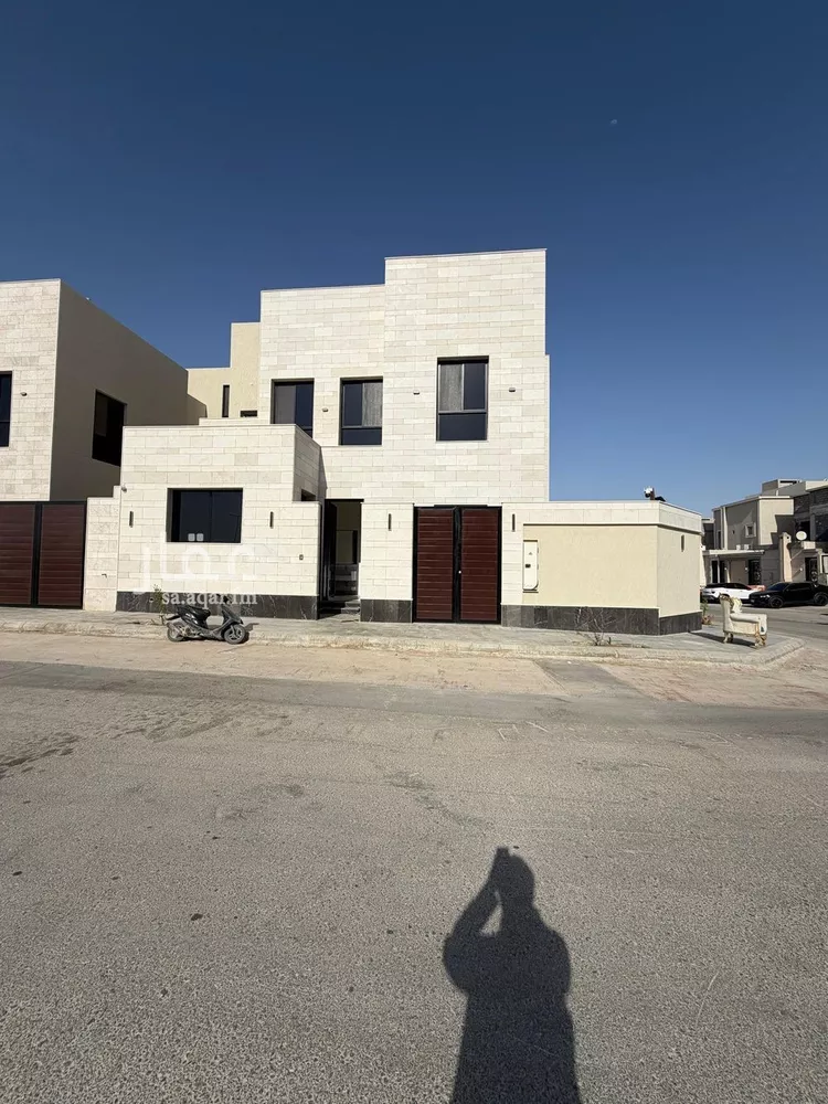 فيلا للبيع في شارع محمد بن أبي بكر القيم, حي المهدية, مدينة الرياض, منطقة الرياض