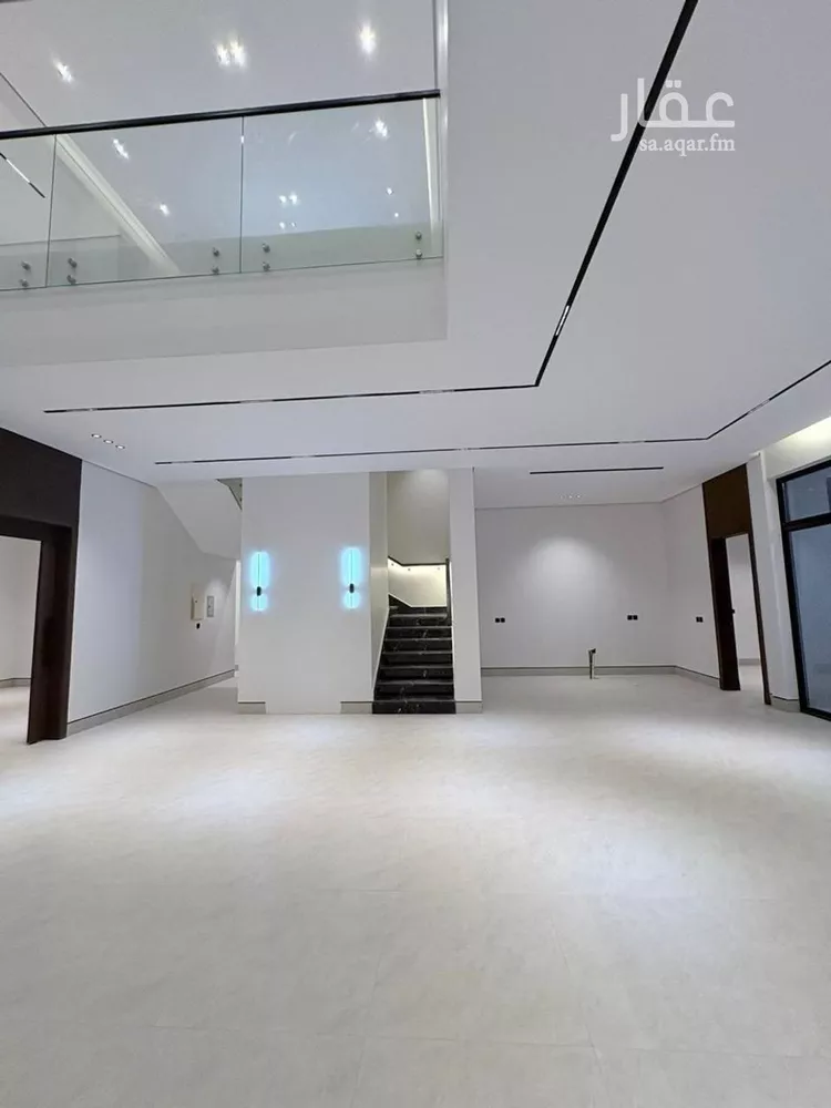 فيلا للبيع في شارع أحمد الكازروني, حي المهدية, مدينة الرياض, منطقة الرياض صورة 3