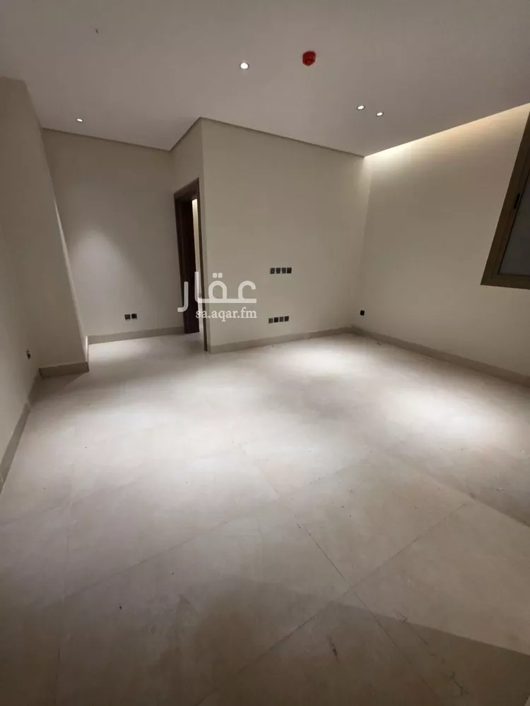 شقة للإيجار في شارع بعلبك, حي غرناطة, مدينة الرياض, منطقة الرياض