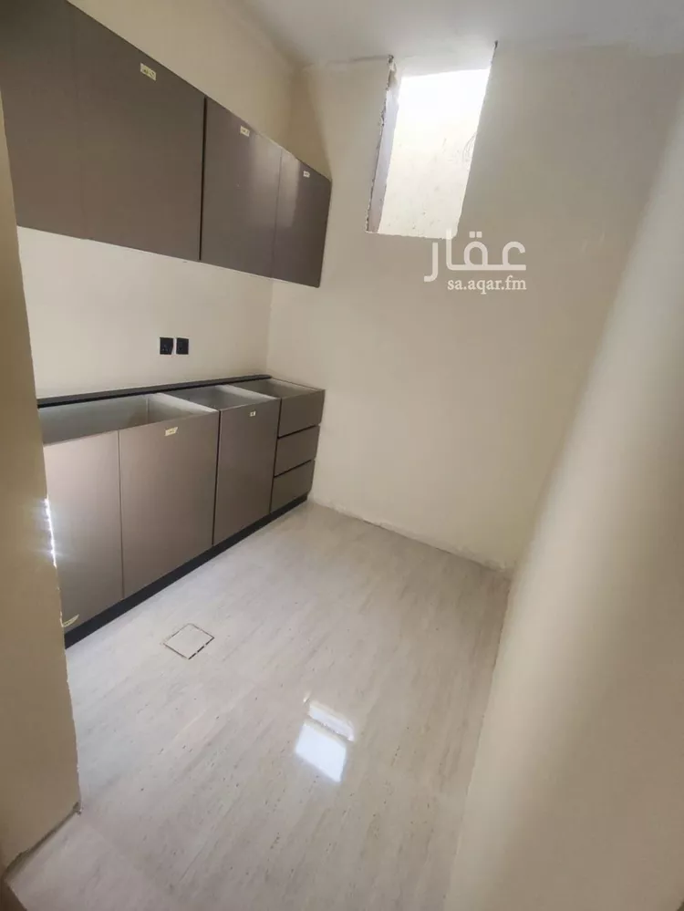 شقة للإيجار في شارع  عبدالله ابن سعود ابن عبدالعزيز, حي إشبيلية, مدينة الرياض, منطقة الرياض صورة 3