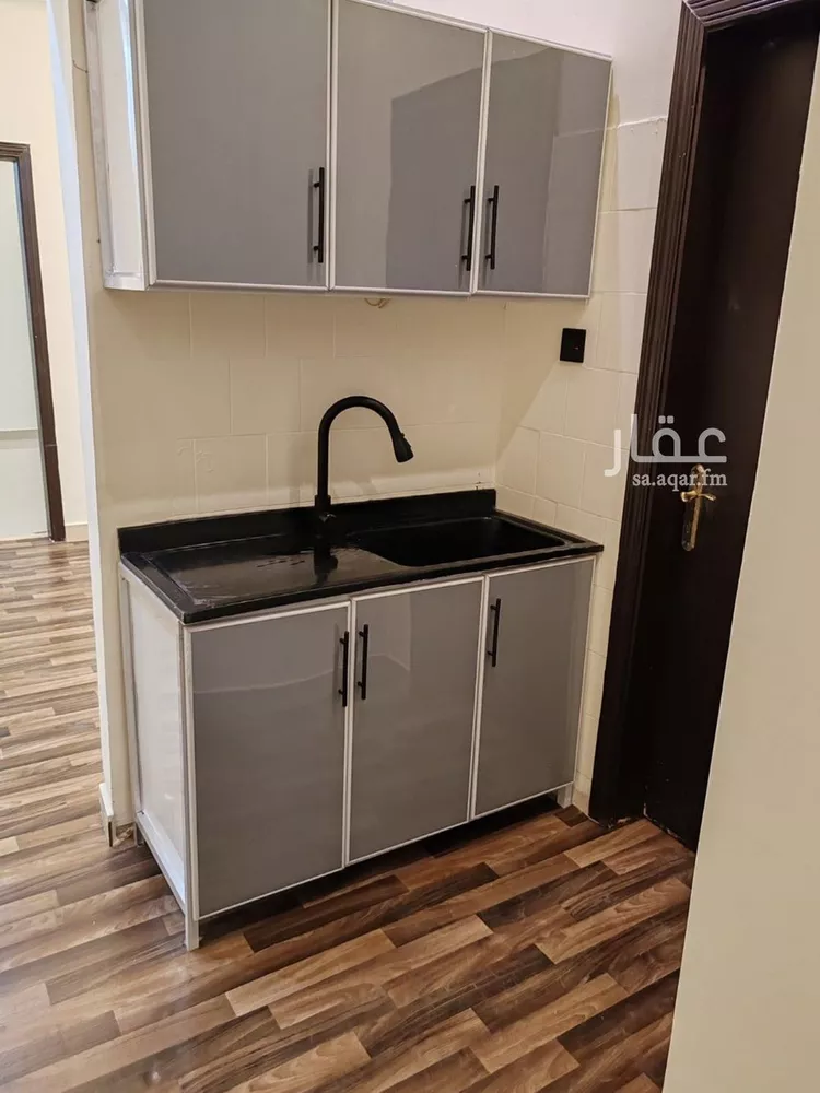 شقة للإيجار في شارع الهواشلة, حي اليرموك, مدينة الرياض, منطقة الرياض صورة 5