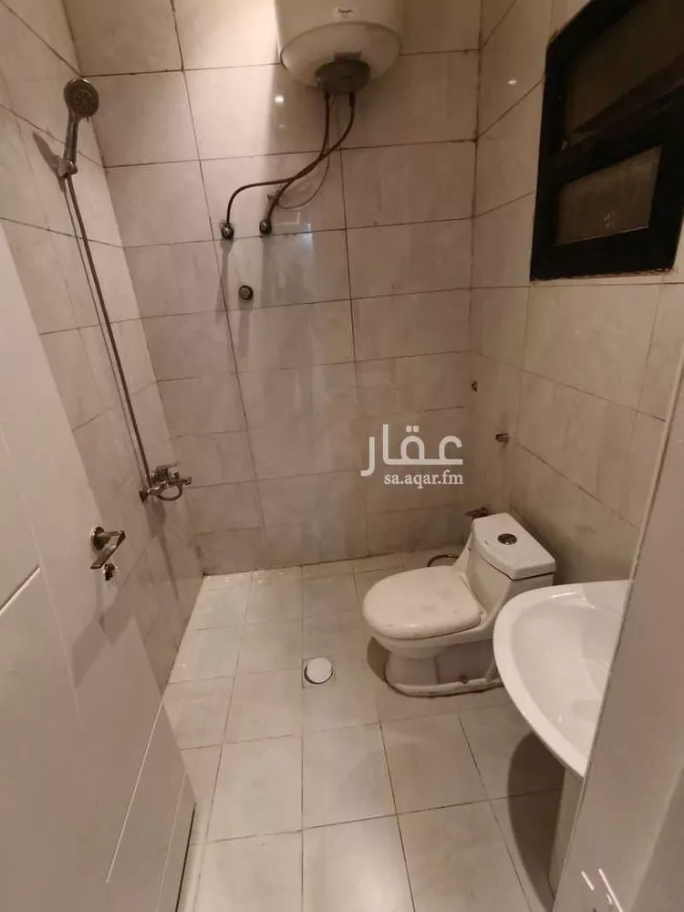 فيلا للبيع في شارع عبدالله القيرواني, حي الرمال, مدينة الرياض, منطقة الرياض 21