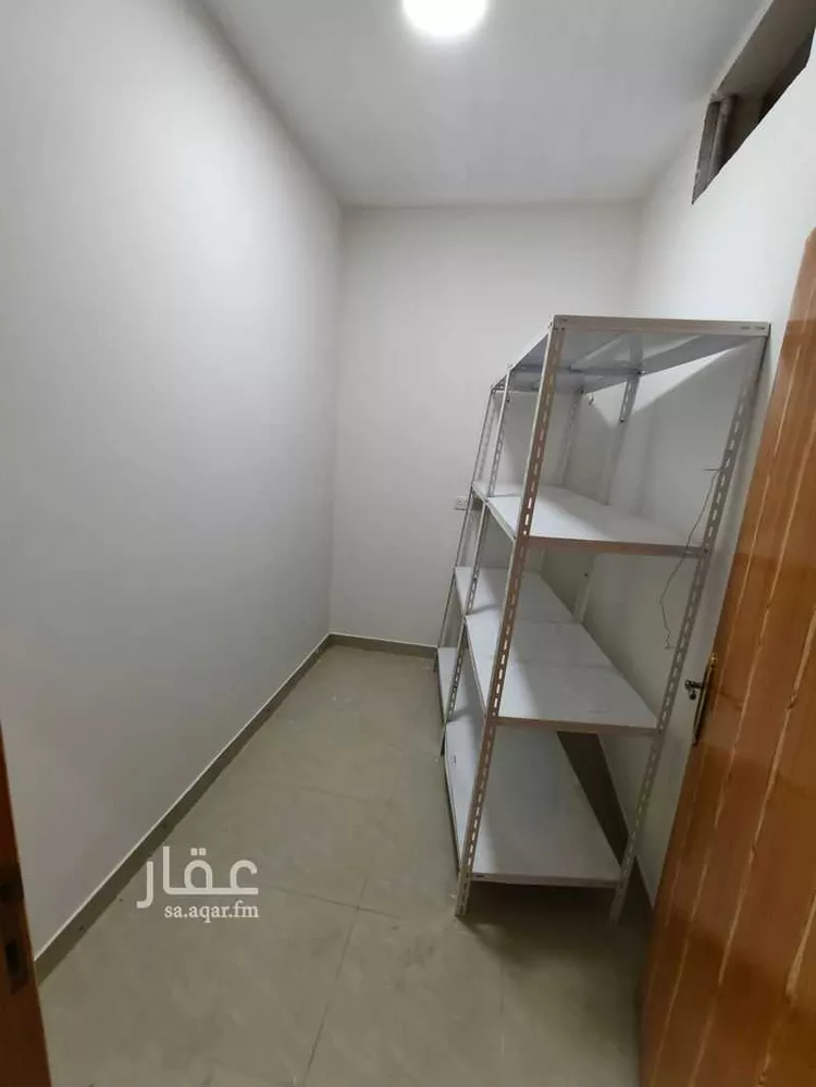 دور للإيجار في شارع طبرجل, حي اليرموك, مدينة الرياض, منطقة الرياض 7
