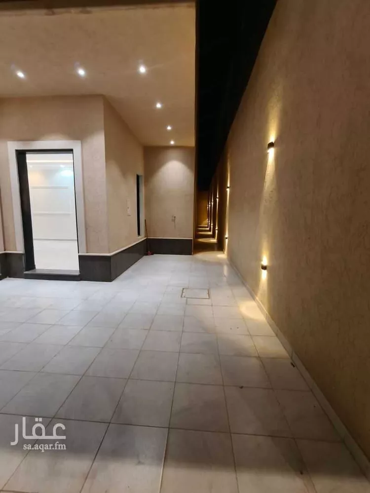 فيلا للبيع في شارع عبدالله القيرواني, حي الرمال, مدينة الرياض, منطقة الرياض