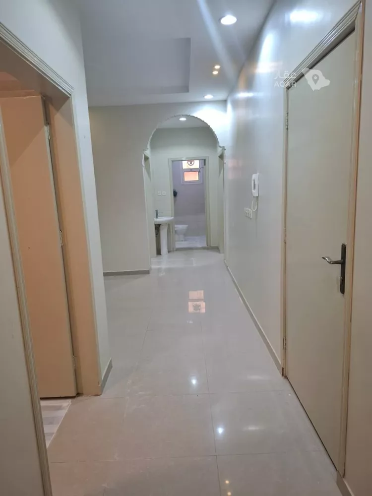 شقة للإيجار في شارع أحمد المكناسي, حي الرمال, مدينة الرياض, منطقة الرياض 5