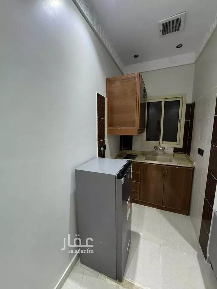 شقة للإيجار في شارع النجاح, حي إشبيلية, مدينة الرياض, منطقة الرياض 12