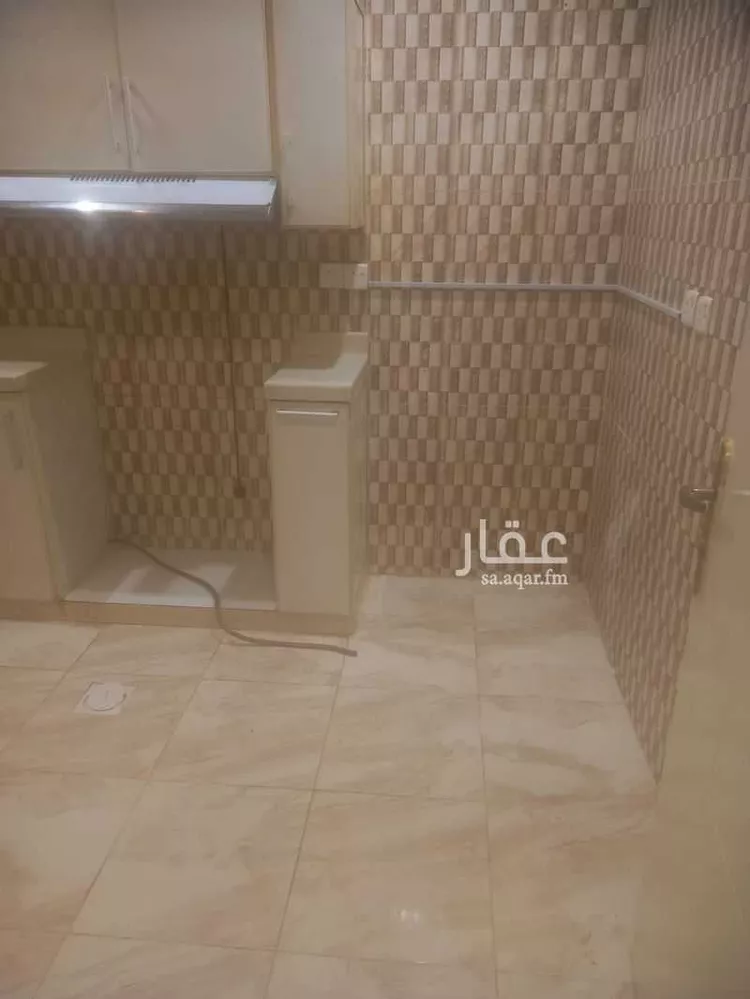 شقة للإيجار في شارع الحدباء, حي الملقا, مدينة الرياض, منطقة الرياض 7