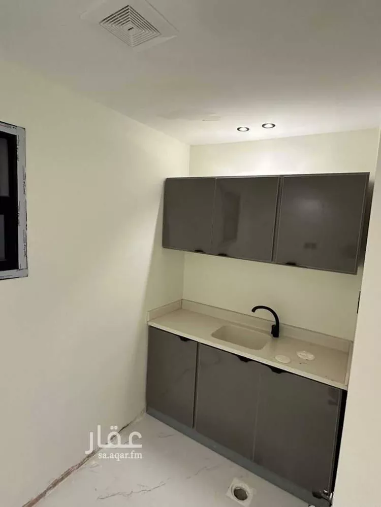 شقة للإيجار في شارع صبيا, حي الوزارات, مدينة الرياض, منطقة الرياض صورة 5