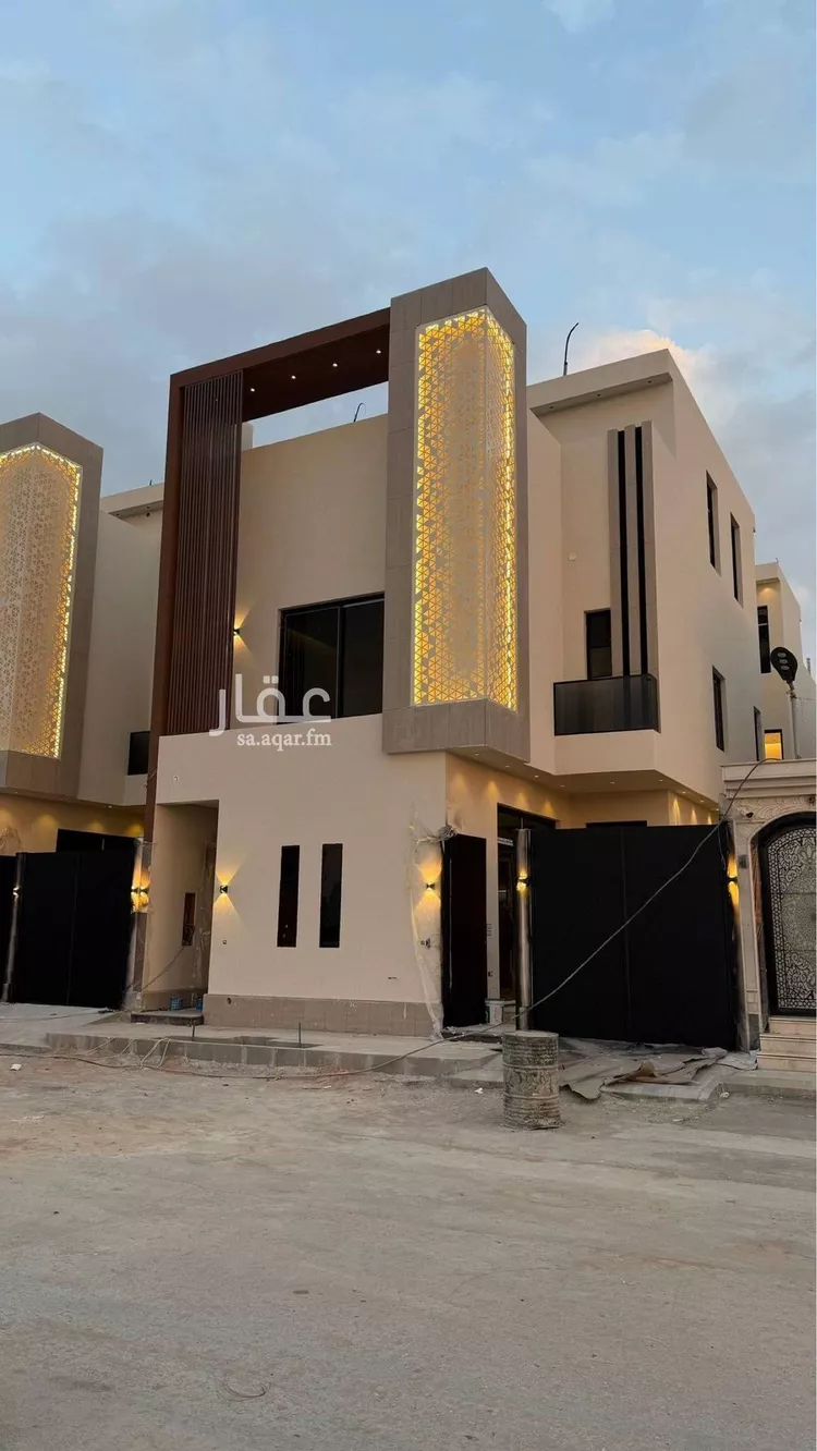 فيلا للبيع في شارع إبراهيم بن محمد الزمزمي, حي المهدية, مدينة الرياض, منطقة الرياض 1 صورة