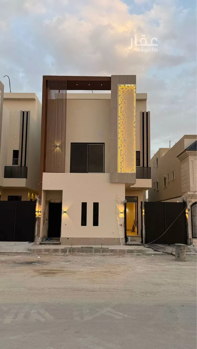 فيلا للبيع في شارع إبراهيم بن محمد الزمزمي, حي المهدية, مدينة الرياض, منطقة الرياض صورة 2