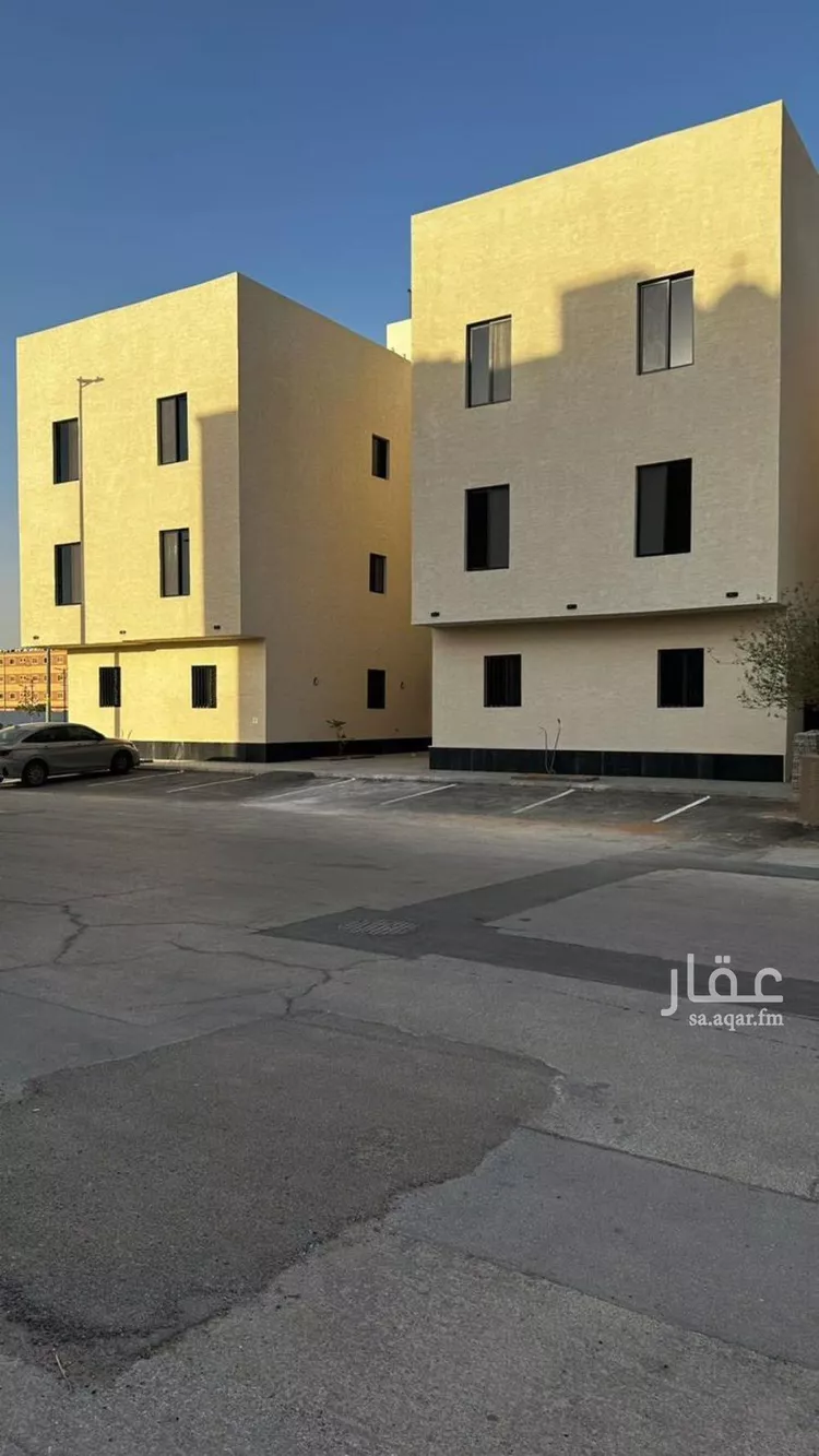 Building for Sale in Riyadh Dhahrat Laban