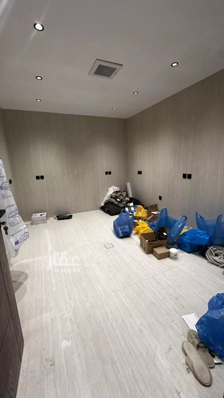 فيلا للبيع في شارع رقم 263, حي ظهرة لبن, مدينة الرياض, منطقة الرياض صورة 5