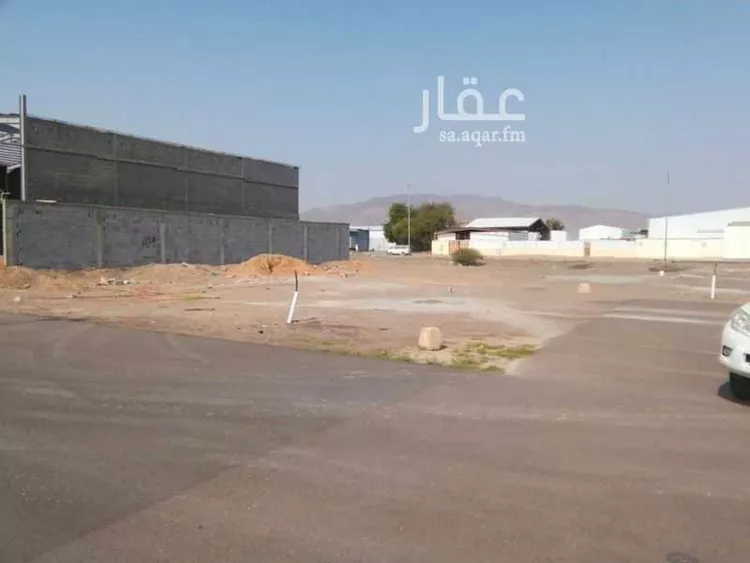 Land for Sale in Medina Warqan