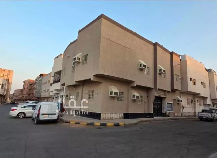 Building for Sale in Medina Bani Harithah