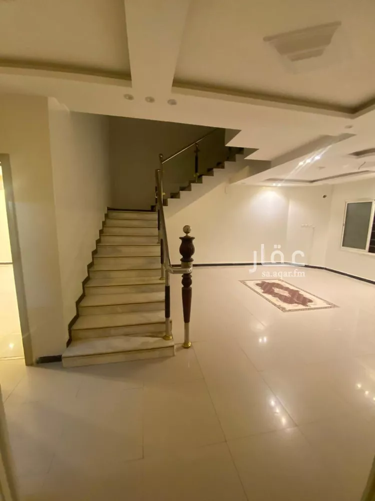 فيلا للإيجار في شارع رقم 371, حي المونسية, مدينة الرياض, منطقة الرياض 9