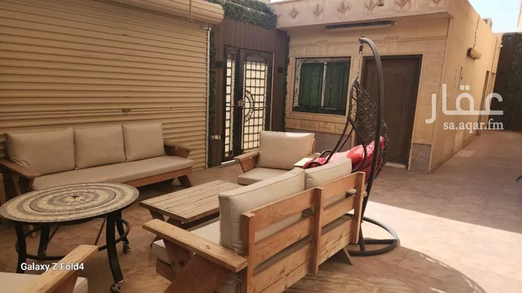 فيلا للبيع في شارع أحمد بن منصور, حي غرناطة, مدينة الرياض, منطقة الرياض صورة 4