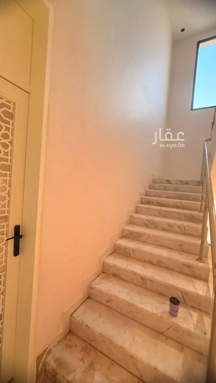 فيلا للإيجار في شارع خيمر, حي عكاظ, مدينة الرياض, منطقة الرياض صورة 4