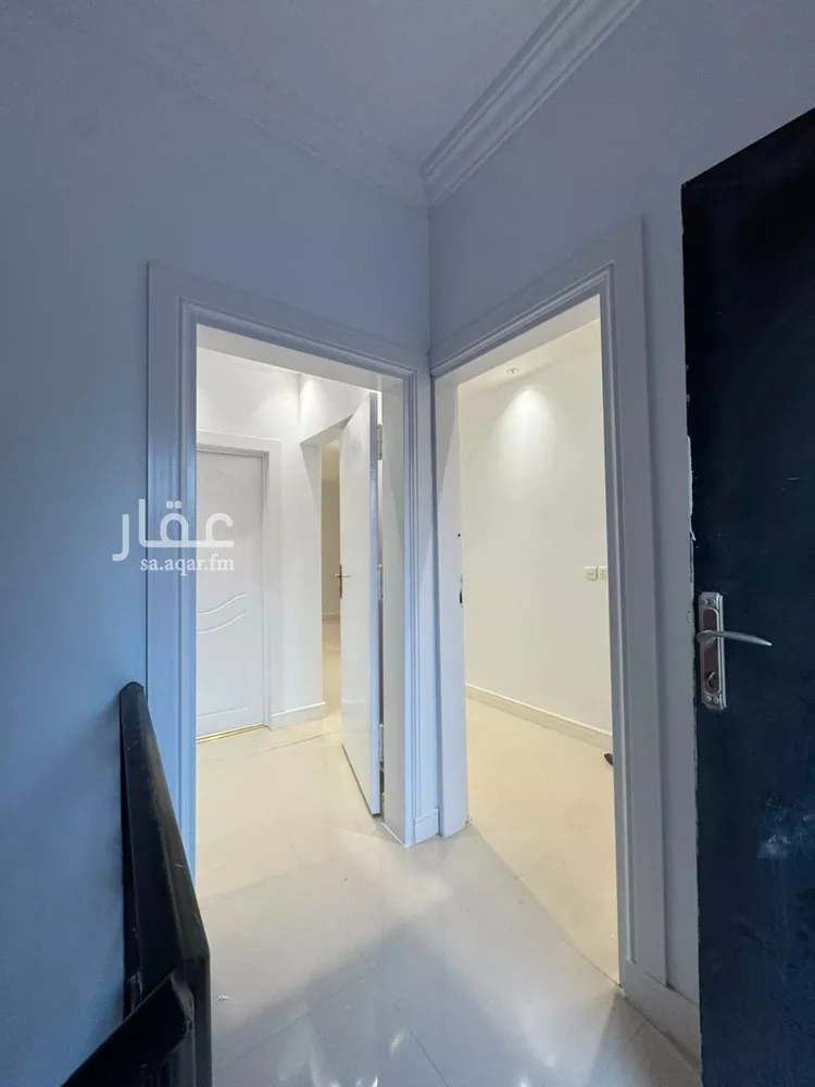 شقة للإيجار في شارع الفجر, حي عرقة, مدينة الرياض, منطقة الرياض 7