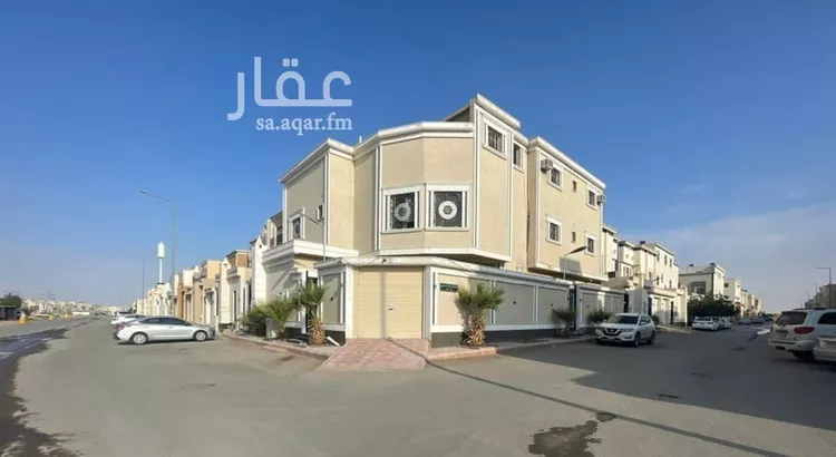 فيلا للبيع في شارع عبدالعزيز الأحيدب, حي الرمال, مدينة الرياض, منطقة الرياض