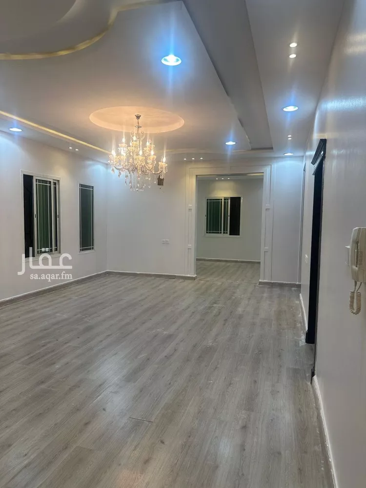 فيلا للبيع في شارع عبدالعزيز الأحيدب, حي الرمال, مدينة الرياض, منطقة الرياض صورة 5