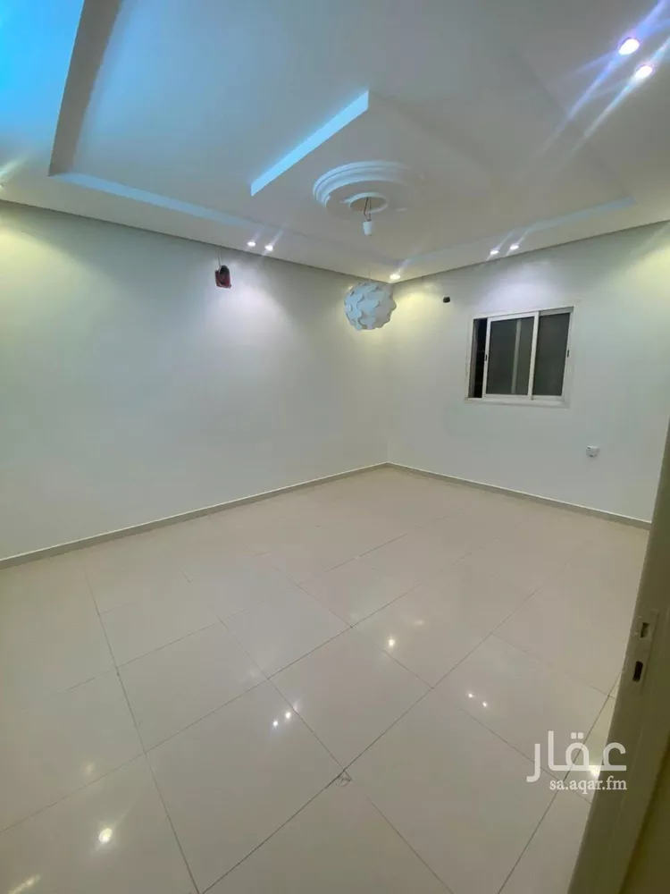 فيلا للإيجار في شارع رقم 371, حي المونسية, مدينة الرياض, منطقة الرياض 6