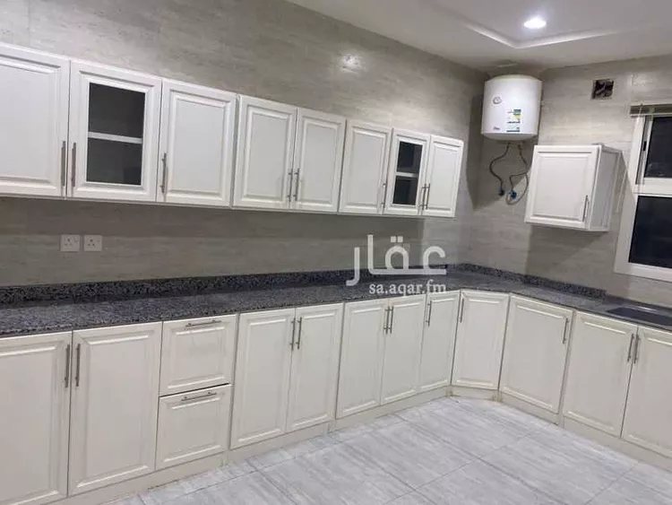 دور للبيع في شارع عاقل بن حبيب, حي عكاظ, مدينة الرياض, منطقة الرياض صورة 5