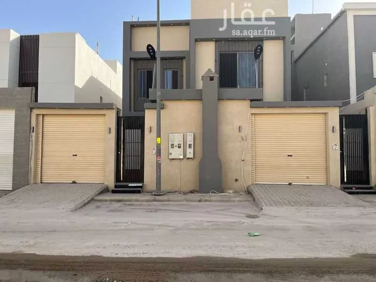 دور للبيع في شارع عاقل بن حبيب, حي عكاظ, مدينة الرياض, منطقة الرياض