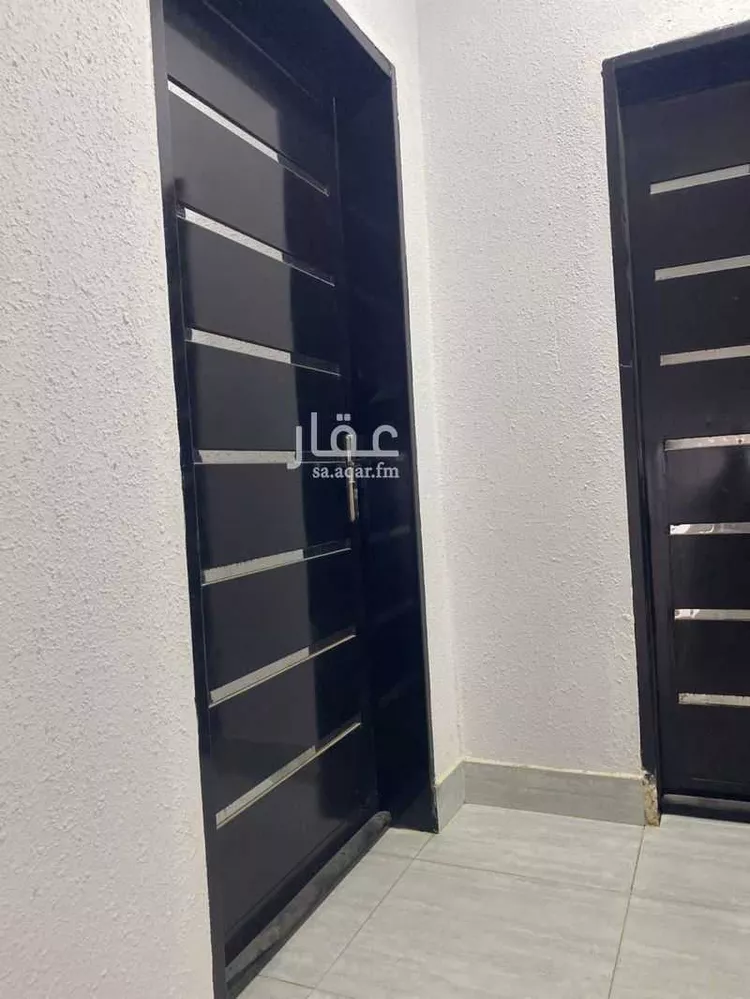 دور للبيع في شارع عاقل بن حبيب, حي عكاظ, مدينة الرياض, منطقة الرياض 7