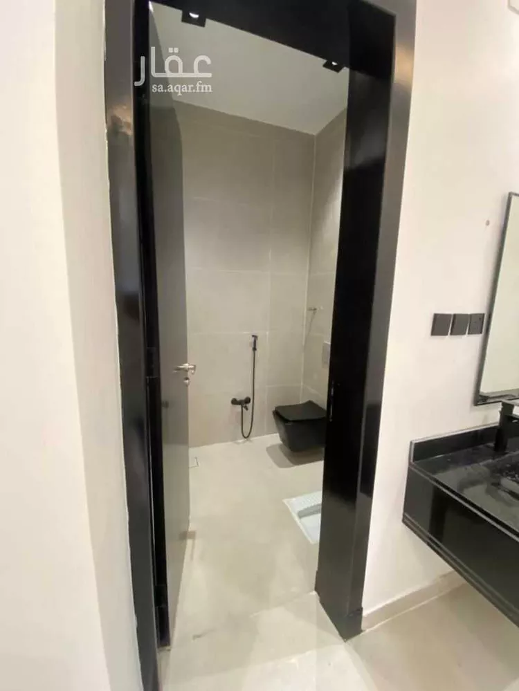 شقة للبيع في شارع عبدالرحمن الزواوي, حي الزهور, مدينة أبها, منطقة عسير صورة 3