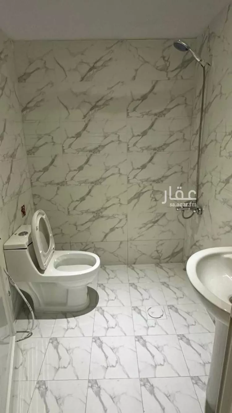 شقة للإيجار في شارع الثالث عشر, حي الثقبة, مدينة الخبر, المنطقة الشرقية صورة 5