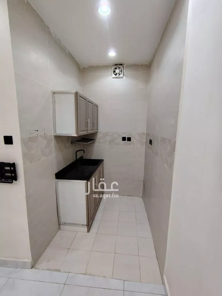 شقة للإيجار في شارع الحبيل, حي الملقا, مدينة الرياض, منطقة الرياض صورة 3