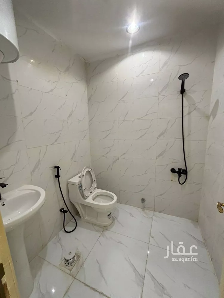 شقة للإيجار في شارع المجبب, حي الملقا, مدينة الرياض, منطقة الرياض صورة 3