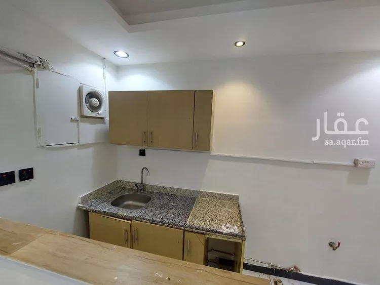 شقة للإيجار في شارع الامير ناصر بن عبدالعزيز, حي الروضة, مدينة الرياض, منطقة الرياض صورة 2